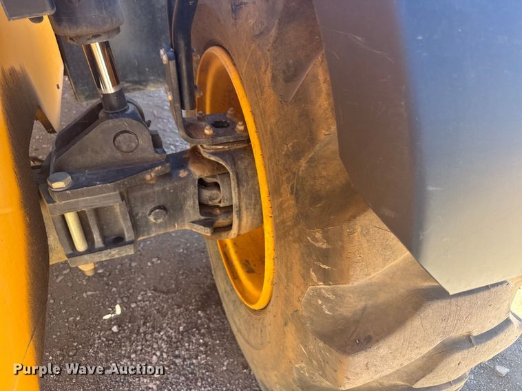 image for item ER2259 2013 JCB 510-56 telehandler