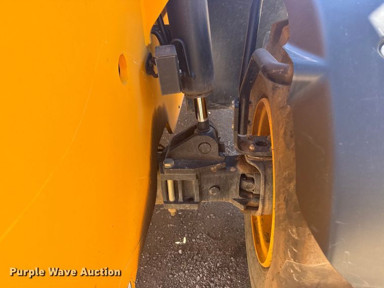 image for item ER2259 2013 JCB 510-56 telehandler