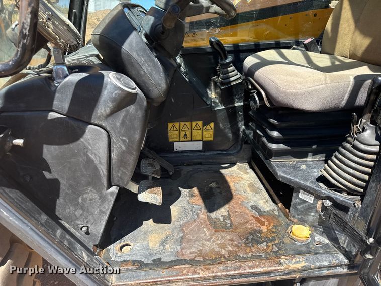 image for item ER2259 2013 JCB 510-56 telehandler