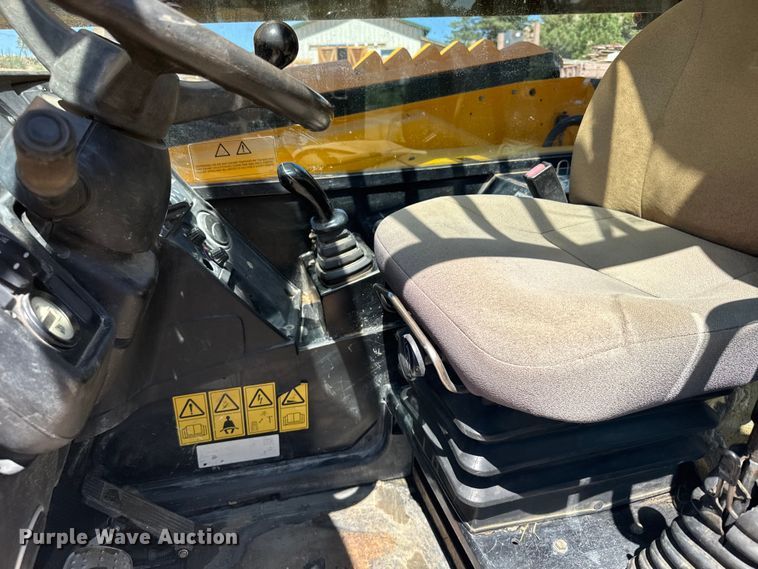 image for item ER2259 2013 JCB 510-56 telehandler