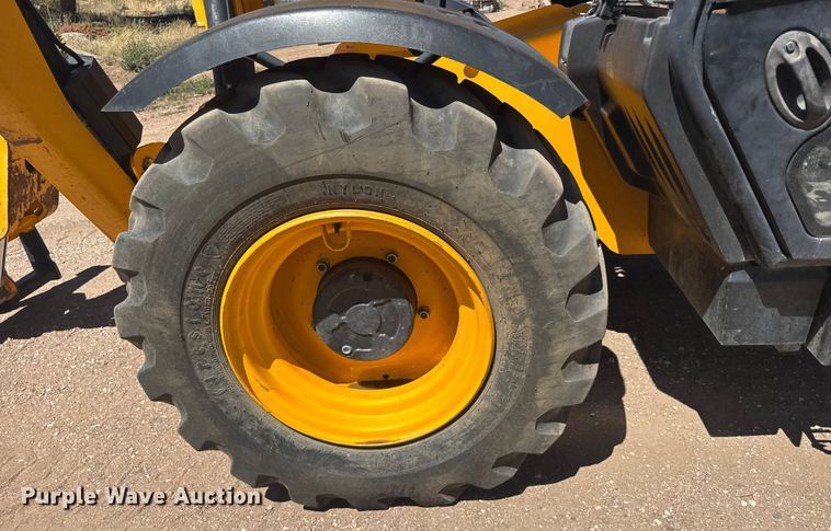 image for item ER2259 2013 JCB 510-56 telehandler