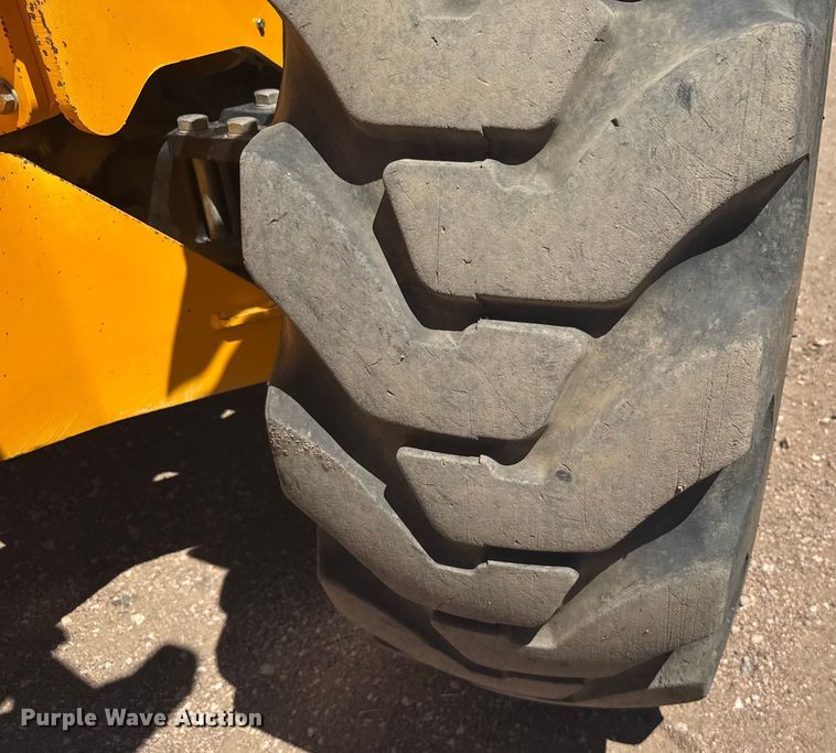 image for item ER2259 2013 JCB 510-56 telehandler