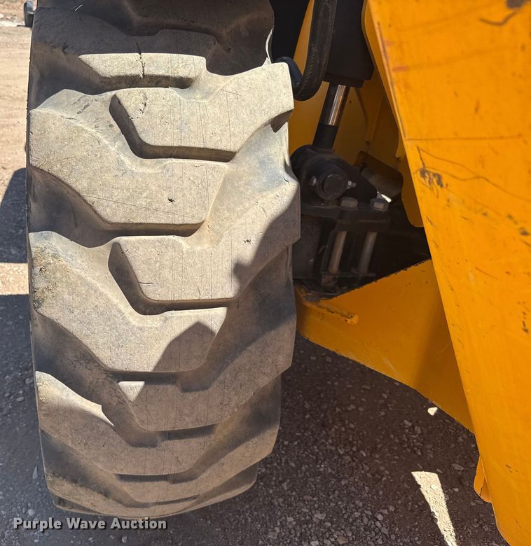 image for item ER2259 2013 JCB 510-56 telehandler