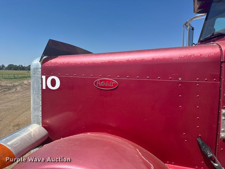 image for item ER2275 2007 Peterbilt 379 vacuum truck