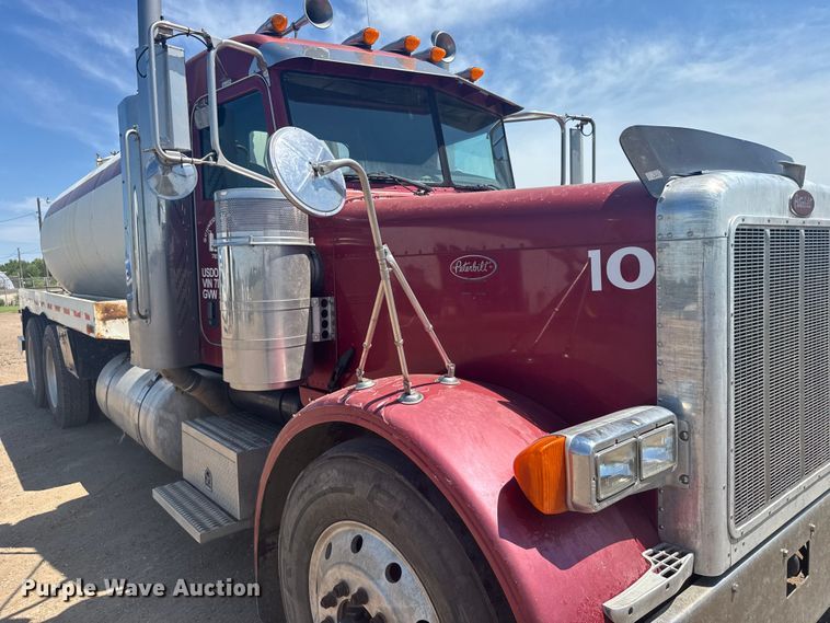 image for item ER2275 2007 Peterbilt 379 vacuum truck