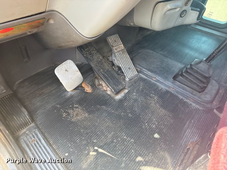 image for item ER2275 2007 Peterbilt 379 vacuum truck