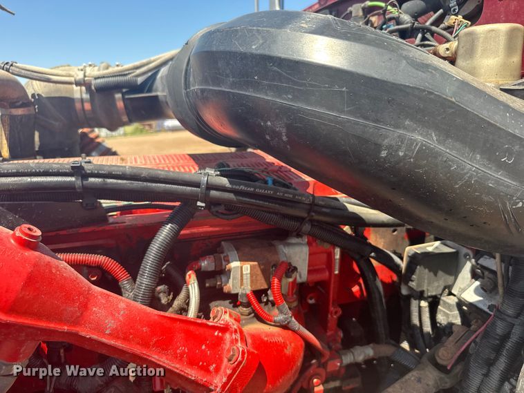 image for item ER2275 2007 Peterbilt 379 vacuum truck