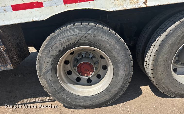 image for item ER2275 2007 Peterbilt 379 vacuum truck