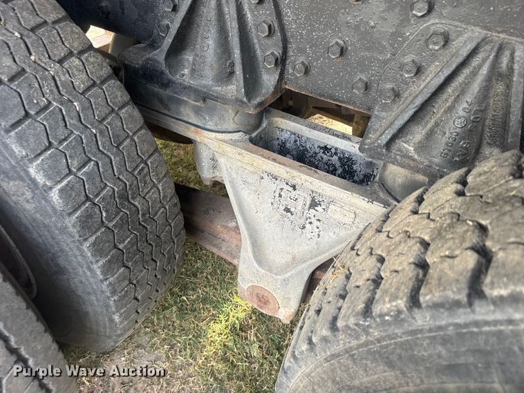 image for item ER2291 1997 International 2674 dump truck