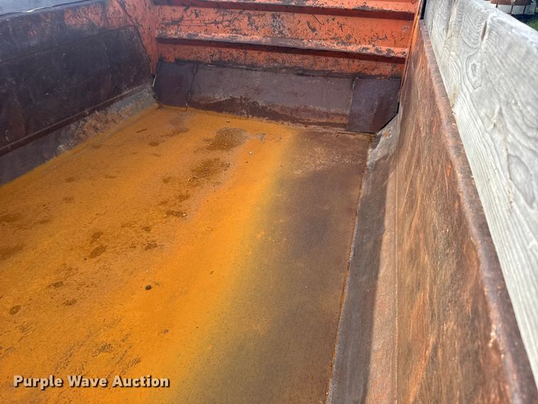 image for item ER2291 1997 International 2674 dump truck