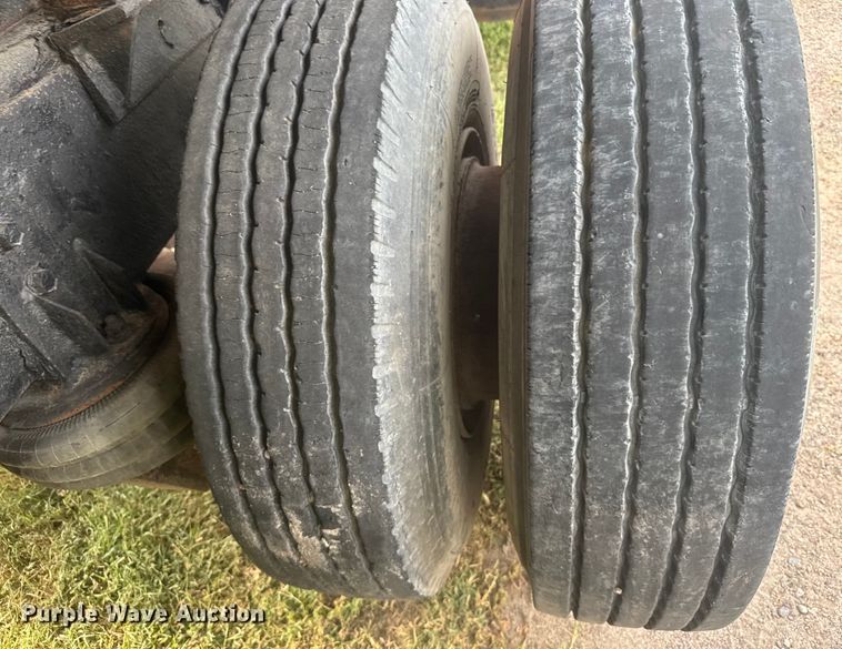 image for item ER2291 1997 International 2674 dump truck