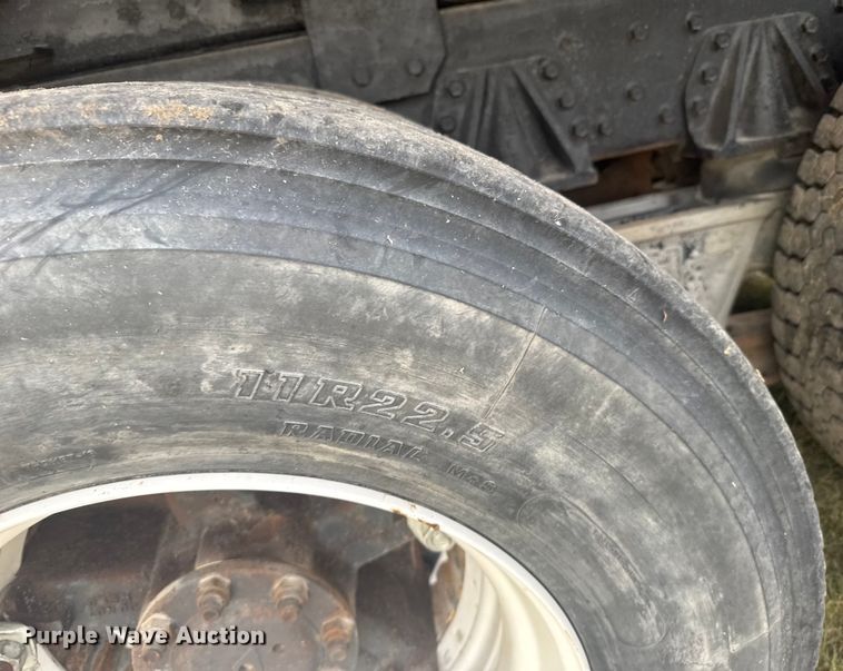 image for item ER2291 1997 International 2674 dump truck