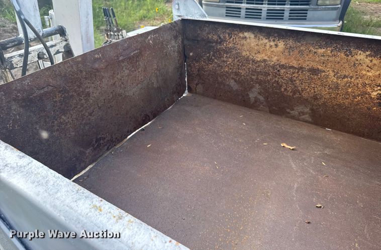 image for item ER2293 500-T utility trailer