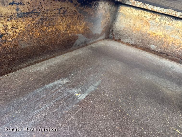 image for item ER2293 500-T utility trailer