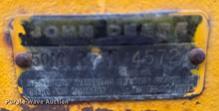 image for item ER2294 1964 John Deere 5010 elevating scraper