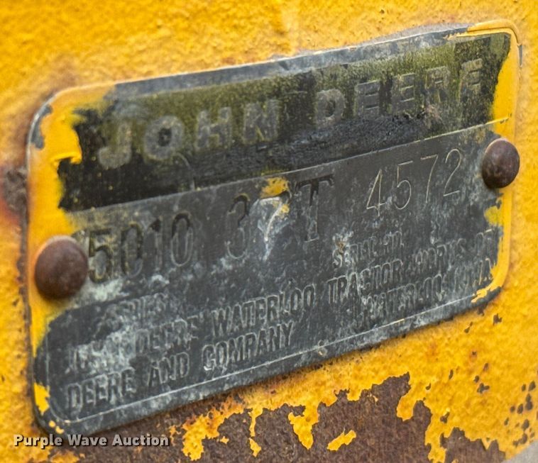 image for item ER2294 1964 John Deere 5010 elevating scraper