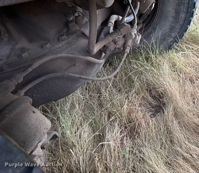 image for item ER2297 1993 Mack RD600GK dump truck