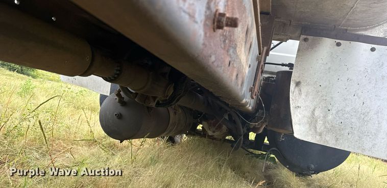 image for item ER2297 1993 Mack RD600GK dump truck