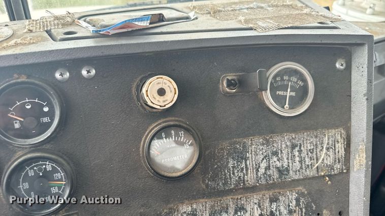 image for item ER2297 1993 Mack RD600GK dump truck