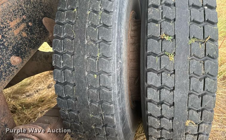 image for item ER2297 1993 Mack RD600GK dump truck