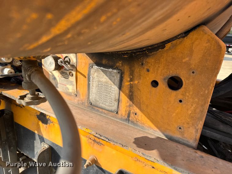 image for item ER2333 2011 Kenworth W900 ready mix truck