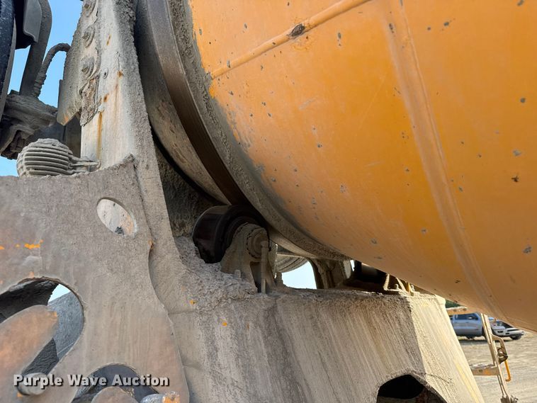 image for item ER2333 2011 Kenworth W900 ready mix truck