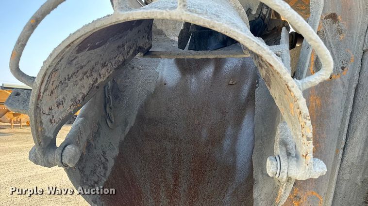 image for item ER2333 2011 Kenworth W900 ready mix truck