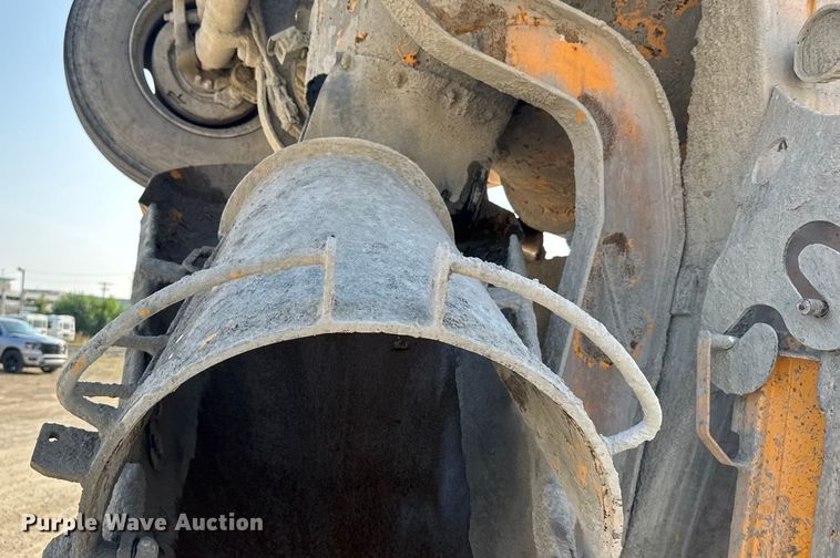 image for item ER2333 2011 Kenworth W900 ready mix truck