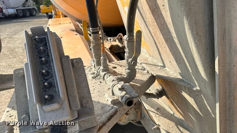 image for item ER2333 2011 Kenworth W900 ready mix truck