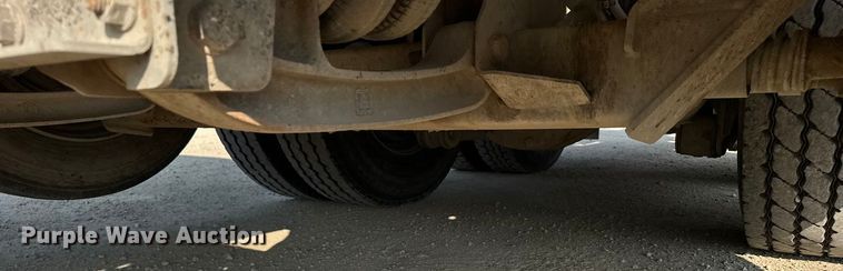 image for item ER2333 2011 Kenworth W900 ready mix truck