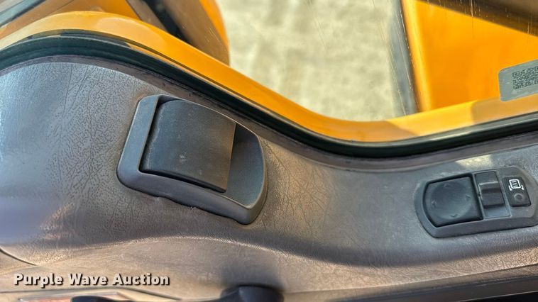 image for item ER2333 2011 Kenworth W900 ready mix truck