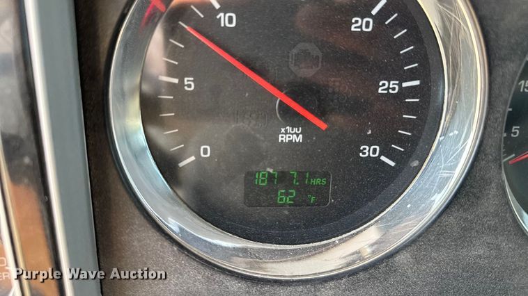 image for item ER2333 2011 Kenworth W900 ready mix truck