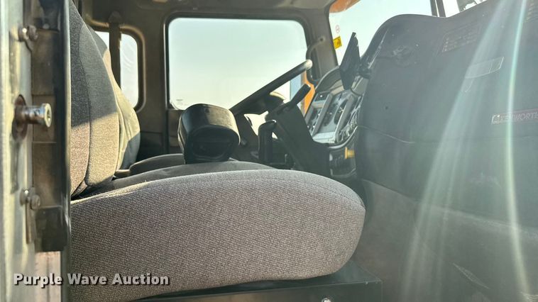 image for item ER2333 2011 Kenworth W900 ready mix truck