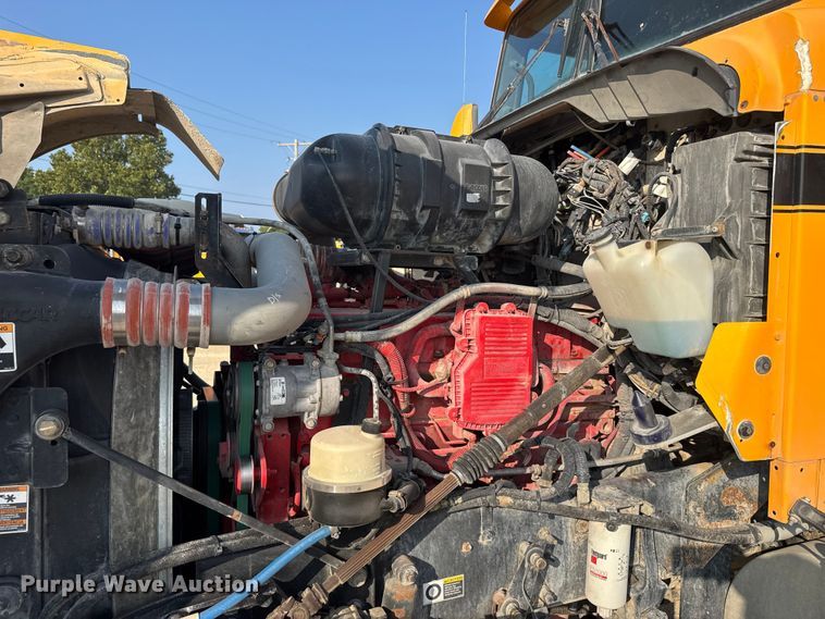 image for item ER2333 2011 Kenworth W900 ready mix truck