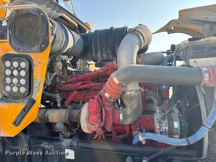 image for item ER2333 2011 Kenworth W900 ready mix truck