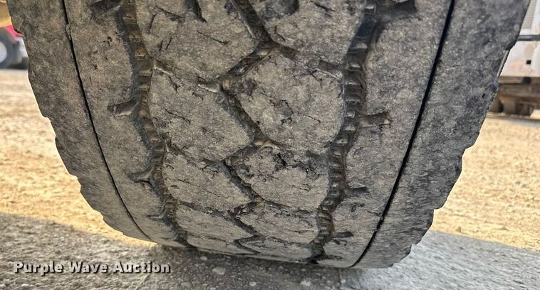 image for item ER2333 2011 Kenworth W900 ready mix truck