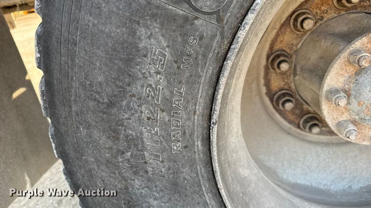 image for item ER2333 2011 Kenworth W900 ready mix truck