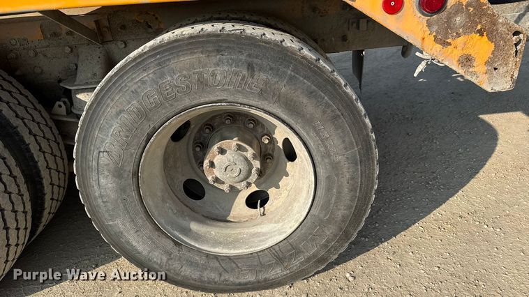 image for item ER2333 2011 Kenworth W900 ready mix truck