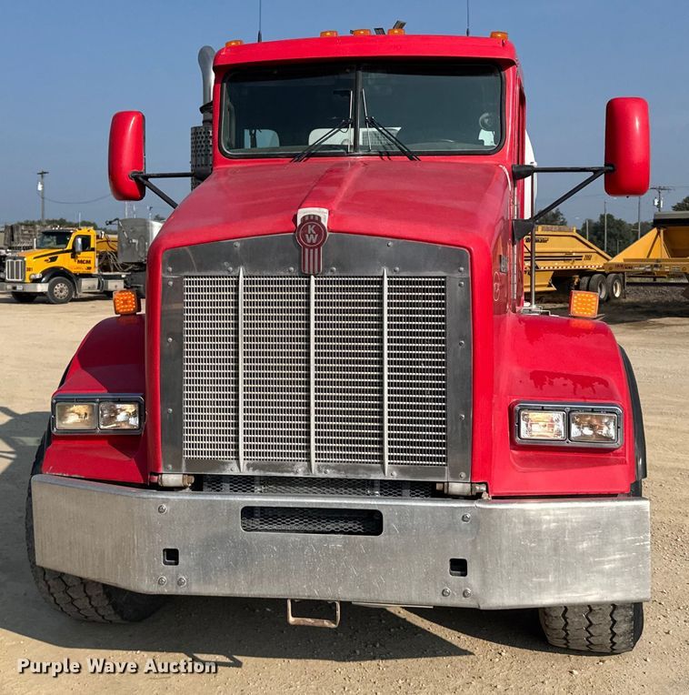 image for item ER2334 2007 Kenworth T800 ready mix truck