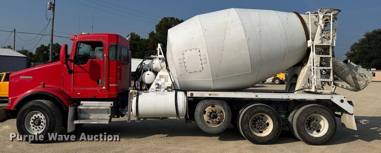 image for item ER2334 2007 Kenworth T800 ready mix truck