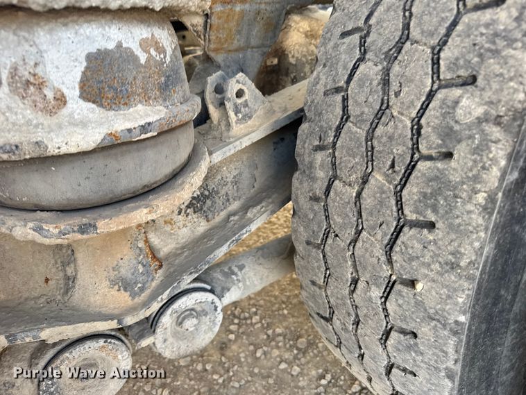 image for item ER2334 2007 Kenworth T800 ready mix truck