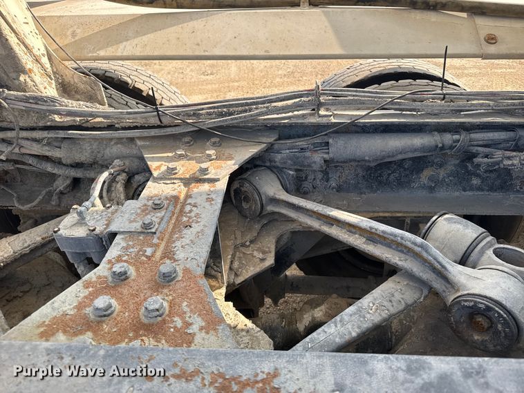 image for item ER2334 2007 Kenworth T800 ready mix truck