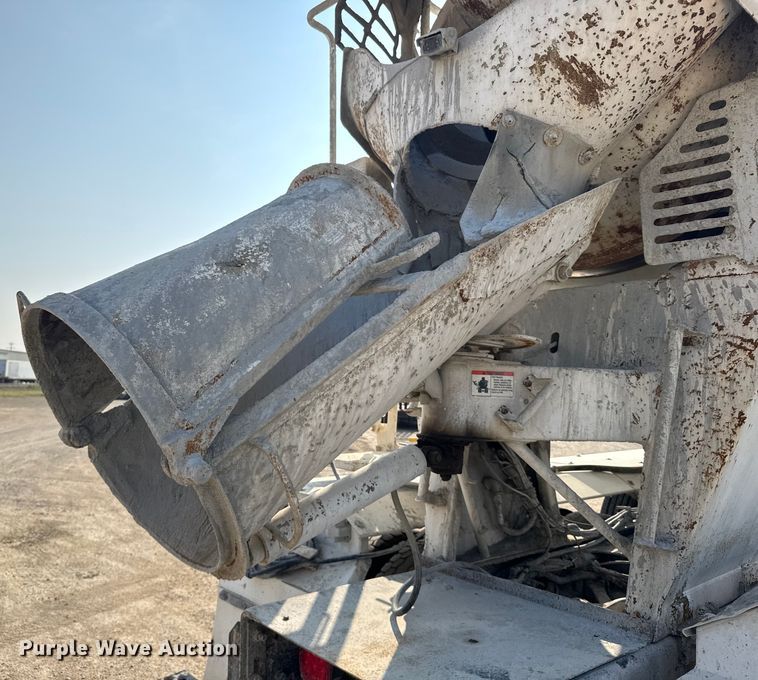 image for item ER2334 2007 Kenworth T800 ready mix truck