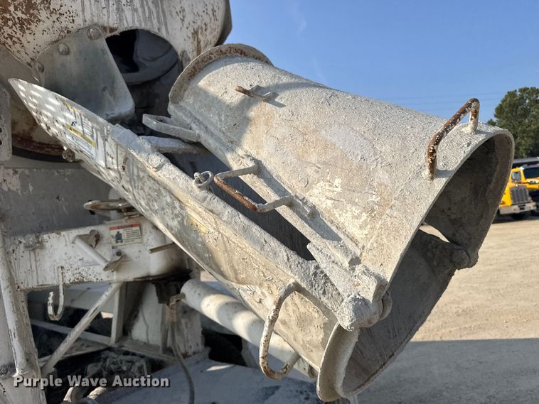 image for item ER2334 2007 Kenworth T800 ready mix truck