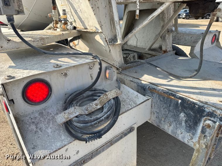 image for item ER2334 2007 Kenworth T800 ready mix truck