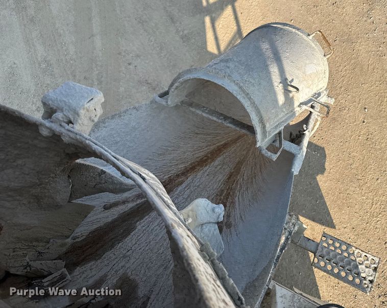 image for item ER2334 2007 Kenworth T800 ready mix truck