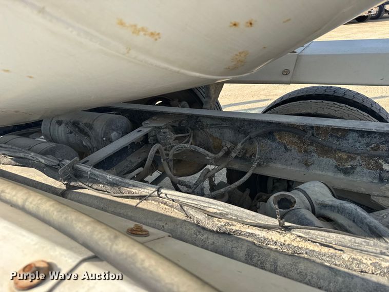 image for item ER2334 2007 Kenworth T800 ready mix truck