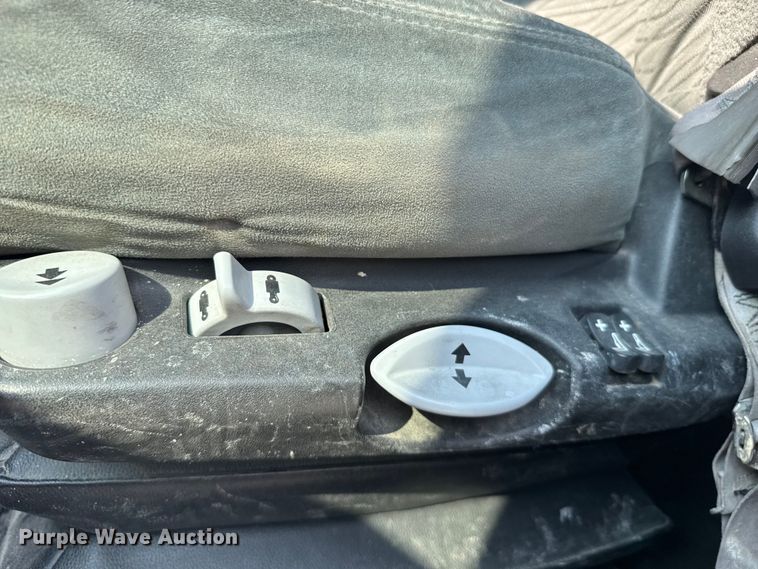 image for item ER2334 2007 Kenworth T800 ready mix truck