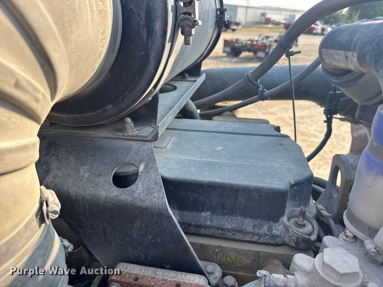 image for item ER2334 2007 Kenworth T800 ready mix truck