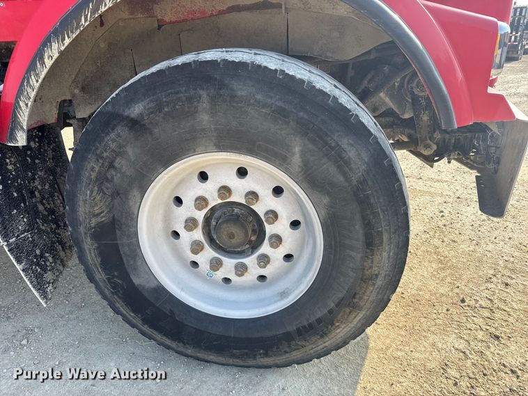 image for item ER2334 2007 Kenworth T800 ready mix truck